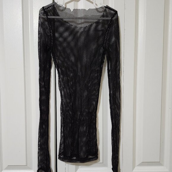 Fishnet Top - Picture 1 of 3